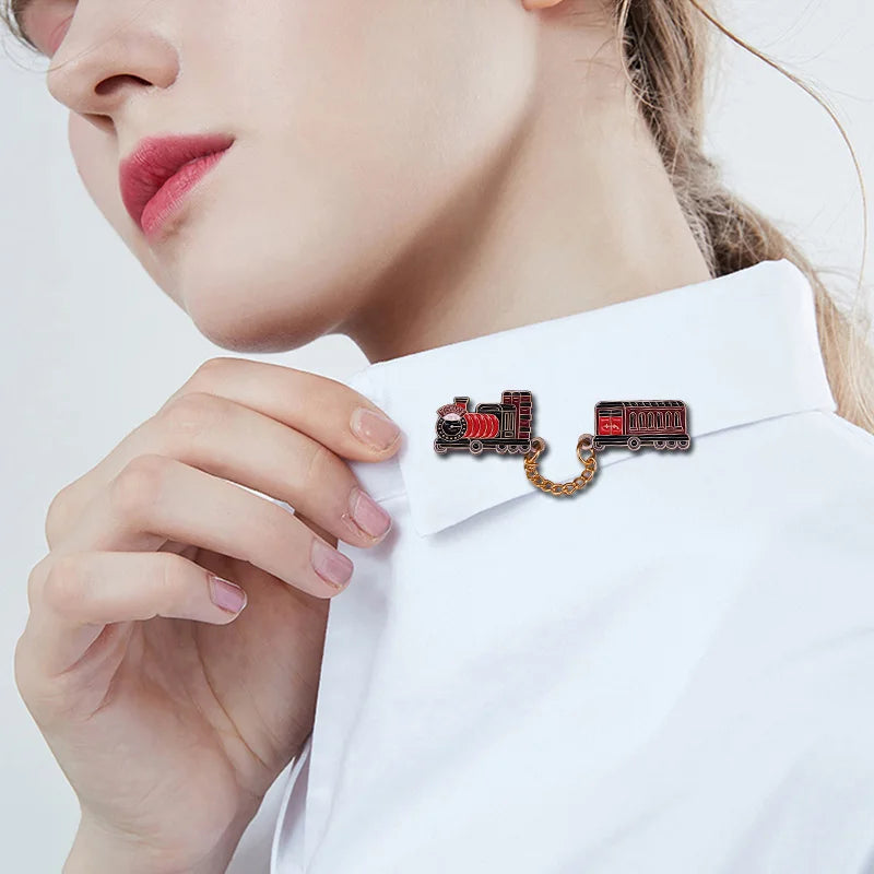 Wizarding World Magical Express Train Brooch - Image 5