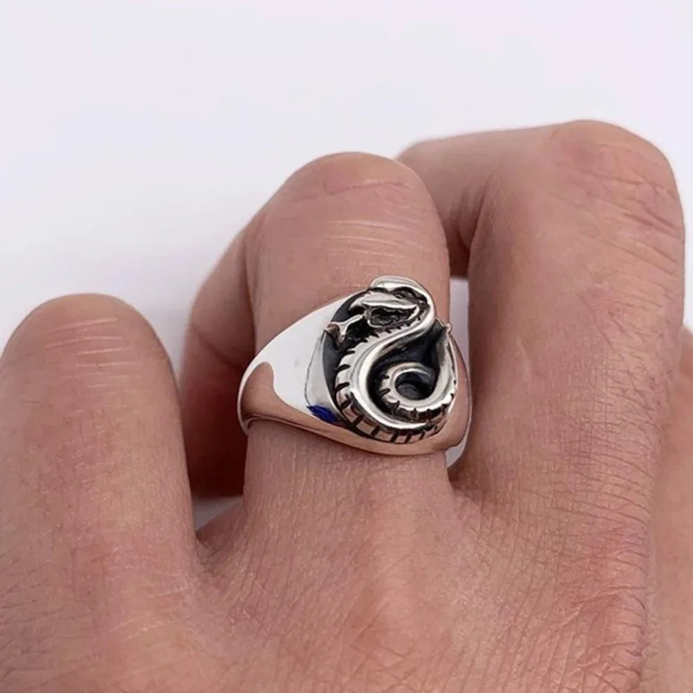 Slytherin Family Badge Ring - Image 2