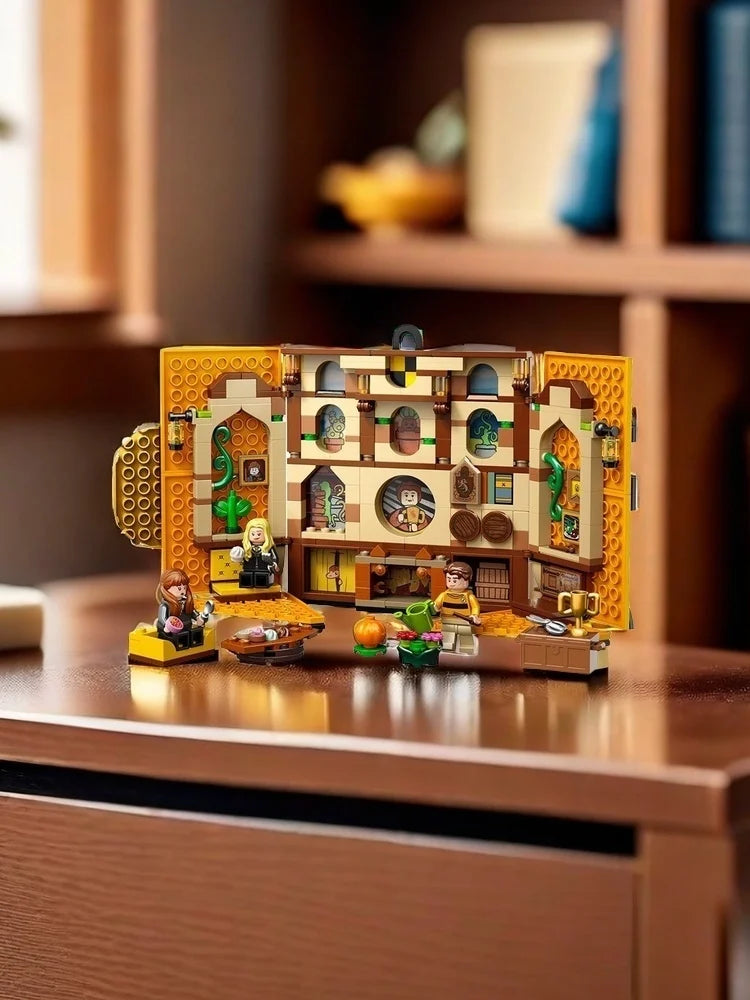LEGO Harry Potter 76412 Hufflepuff House Banner - Image 3
